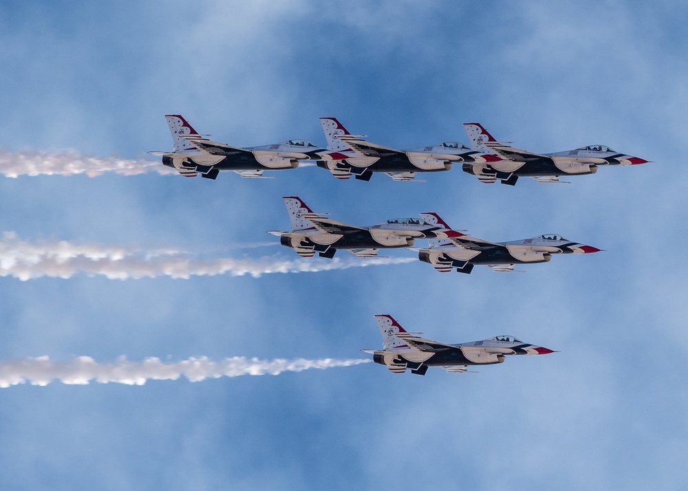 Thunderbirds Prepare for Final Show of the 2021 Season