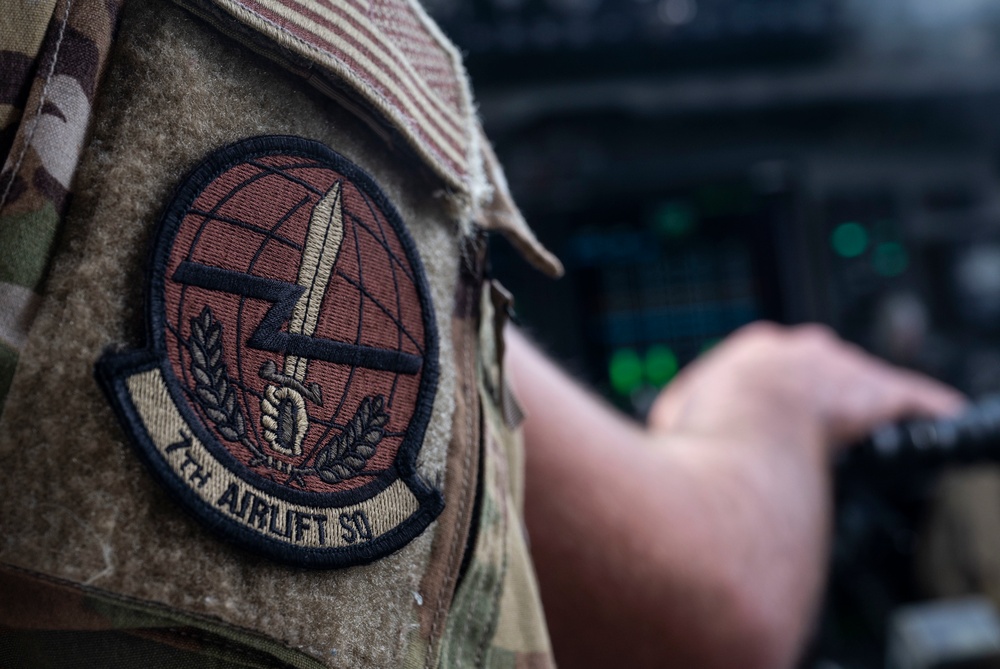 7th Airlift Squadron achieves proficiency training on assault landing zones in INDOPACOM