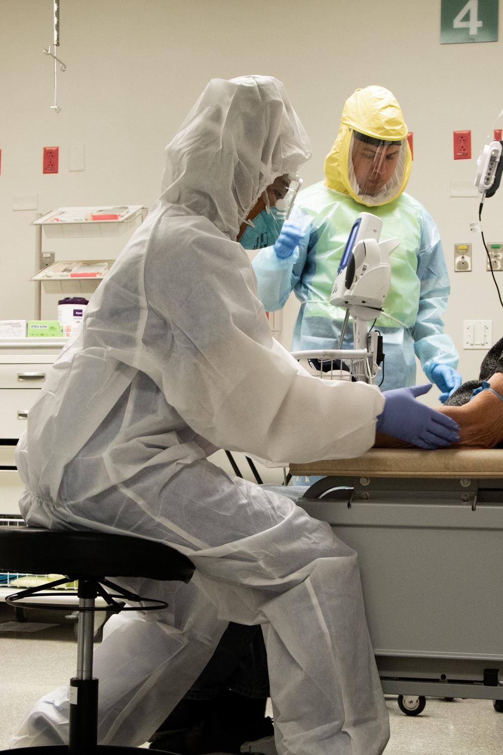 U.S. Airmen deployed to Utah treat COVID patients with monoclonal antibodies