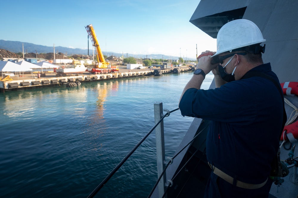 USS Sioux City Sailor Measures the Ship’s Distance During Sea and Anchor Detail