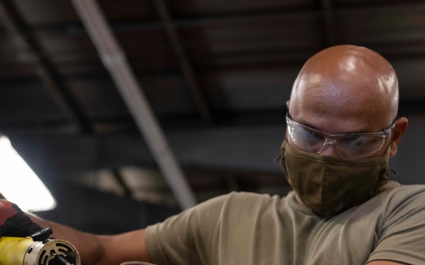 102nd IW Vehicle Maintenance