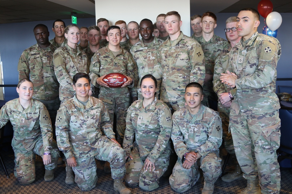 4ID and Fort Carson Soldiers receive Broncos game ball