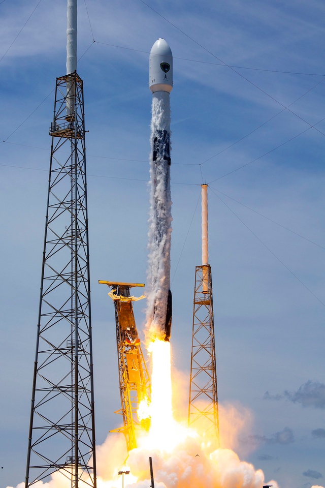 GPS III launch