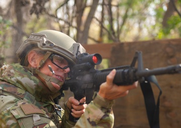 934th Airlift Wing's leadership use new shoot, move and communicate course