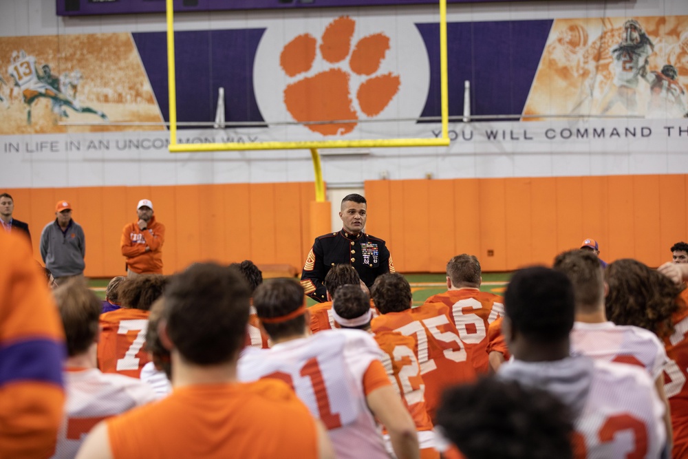 Marine speaks to Clemson football team