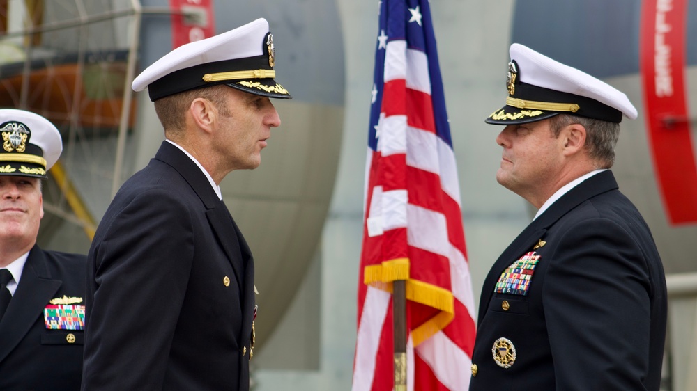 Assault Craft Unit 5 Holds Change of Command