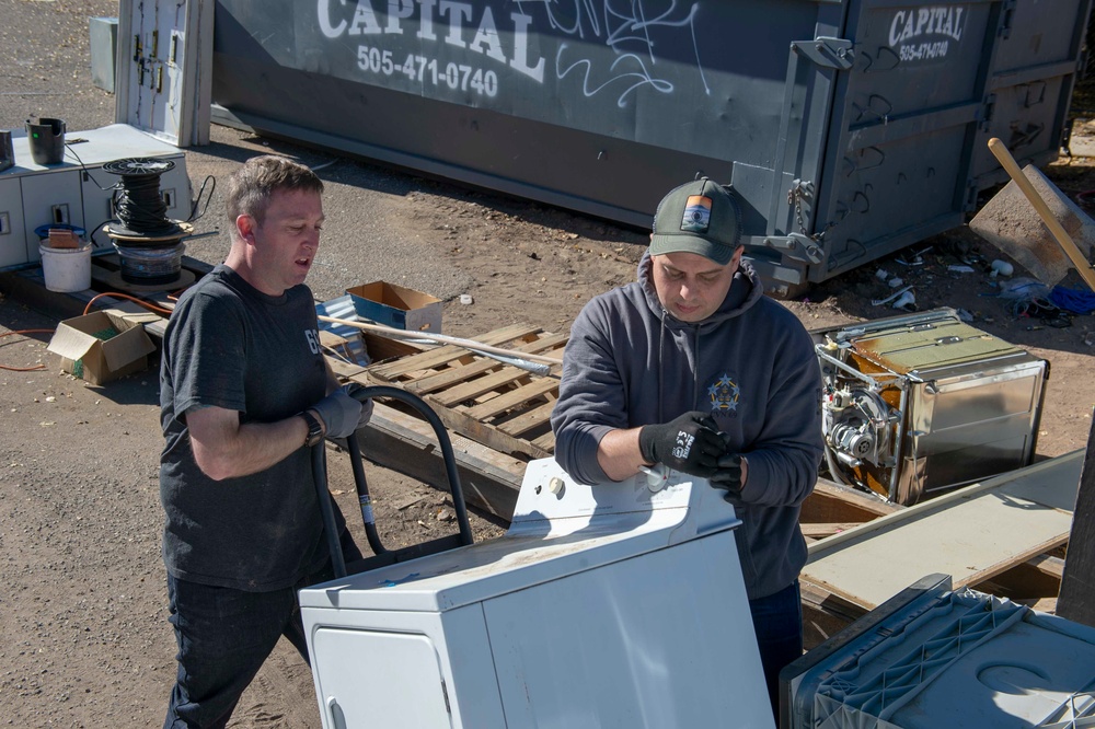 USS Dwight D. Eisenhower Sailors attend Navy Week in Santa Fe, New Mexico