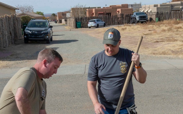 USS Dwight D. Eisenhower Sailors attend Navy Week in Santa Fe, New Mexico