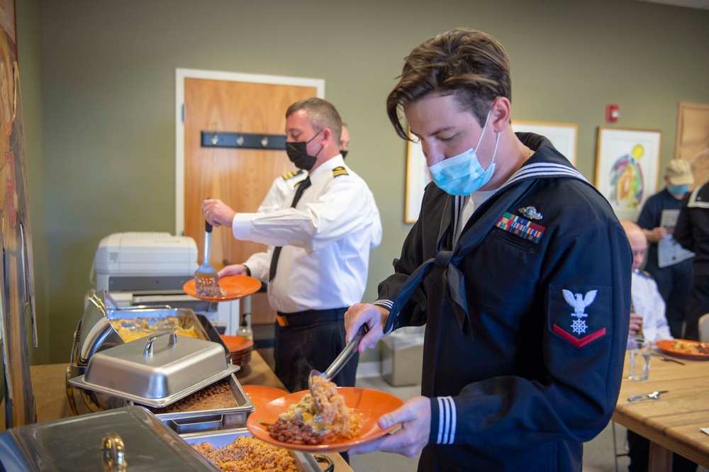 USS Dwight D. Eisenhower Sailors attend Navy Week in Santa Fe, New Mexico