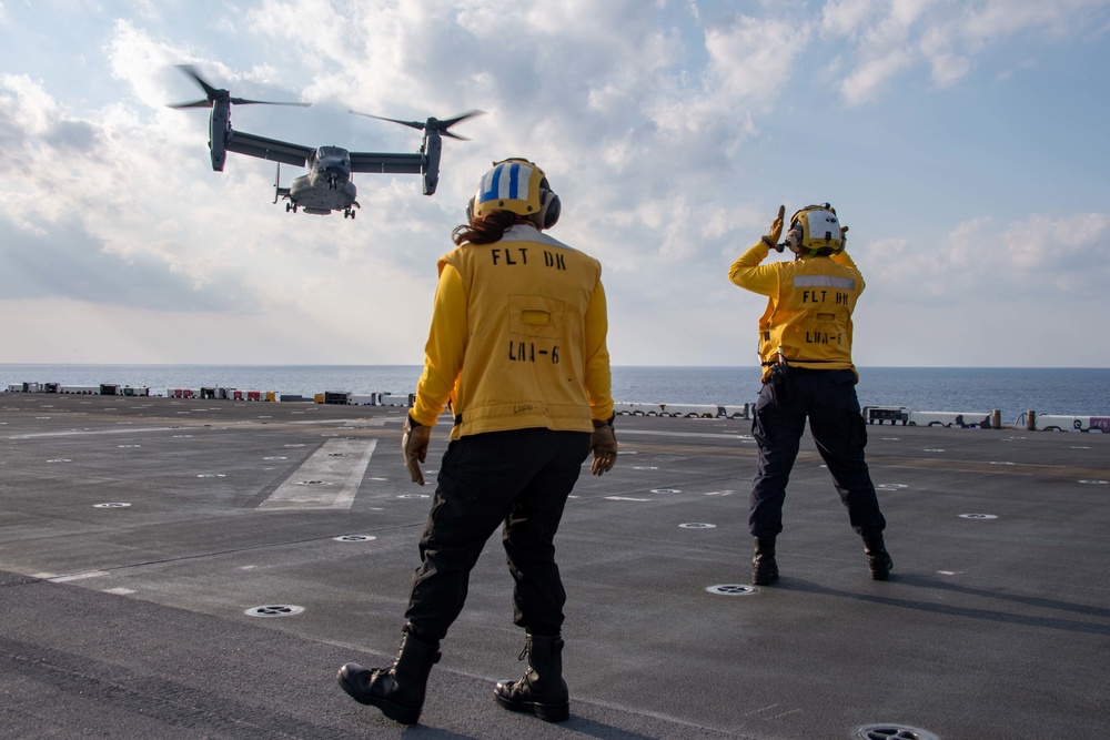 USS America (LHA 6) Conducts Flight Operations