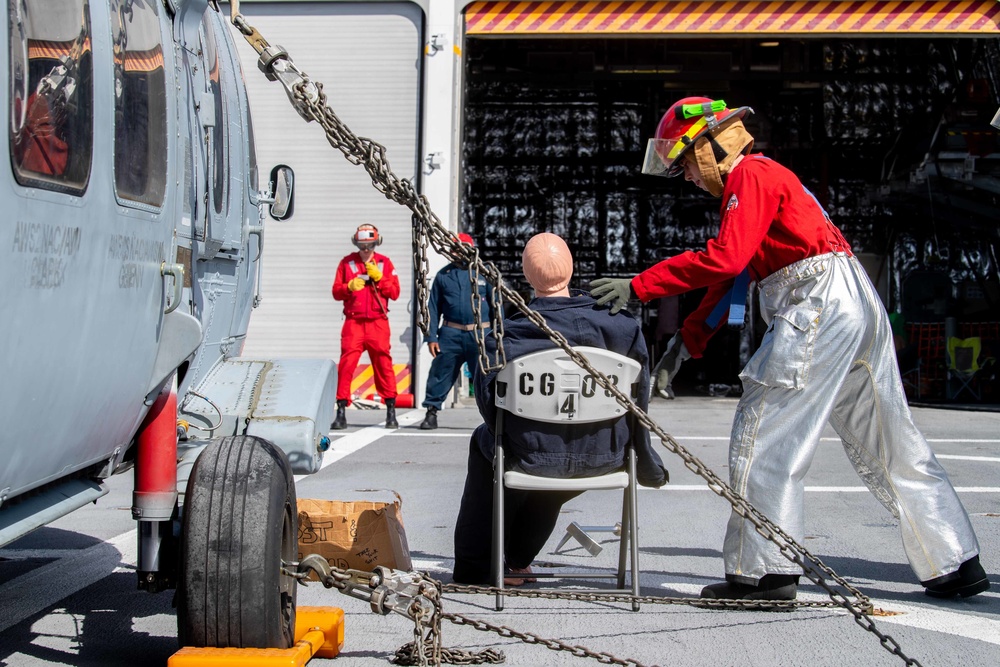 USS Charleston Sailors Participate in FDFF Drill