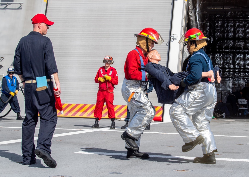 USS Charleston Sailors Participate in FDFF Drill