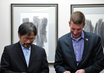 USARJ commander visits U.S. Consulate General in Sapporo