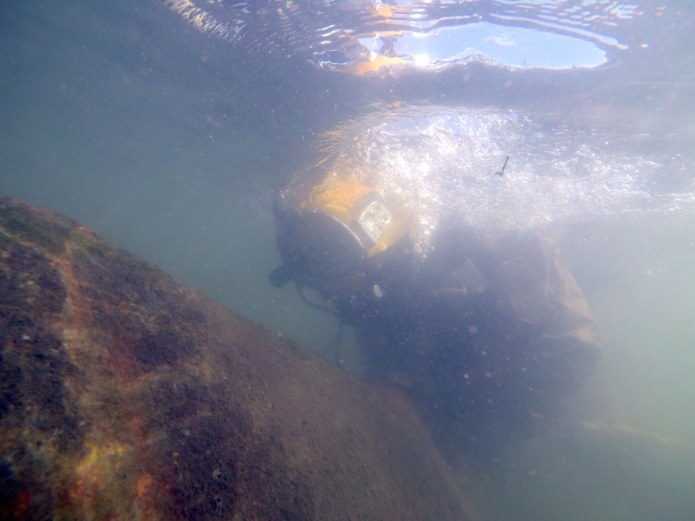 MDSU 2 Sailor Conducts a Site Survey of a Sunken Vessel