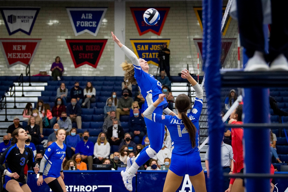 DVIDS Images USAFA Volleyball Senior Day [Image 1 of 10]