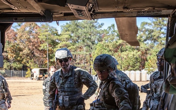 Soldiers compete for regional “Best Medic” title