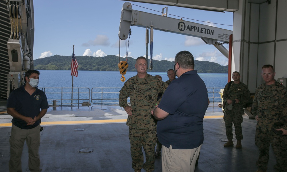 COMMARFORPAC Visits Palau