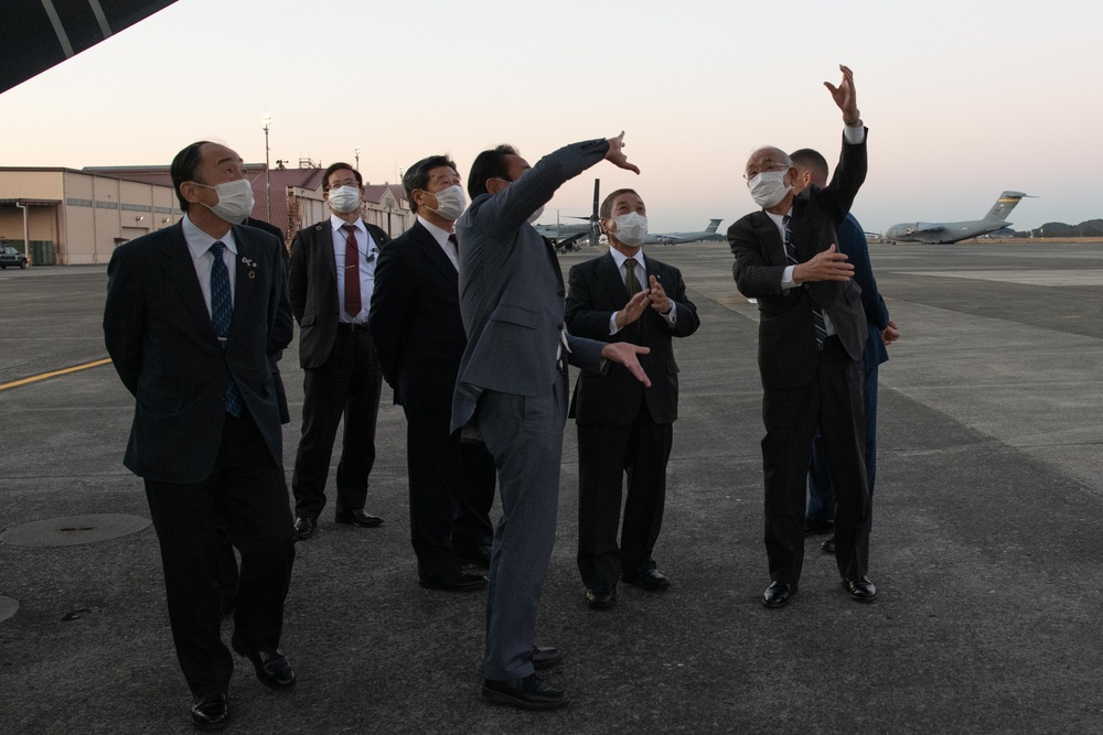 Mayors of Japan tour Yokota