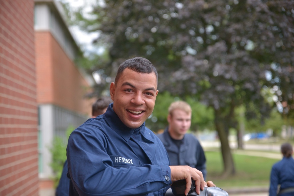 Damage Controlmen (DC) &quot;A&quot; School Confidence Chamber at Surface Warfare Engineering School Command (SWESC) Great Lakes.