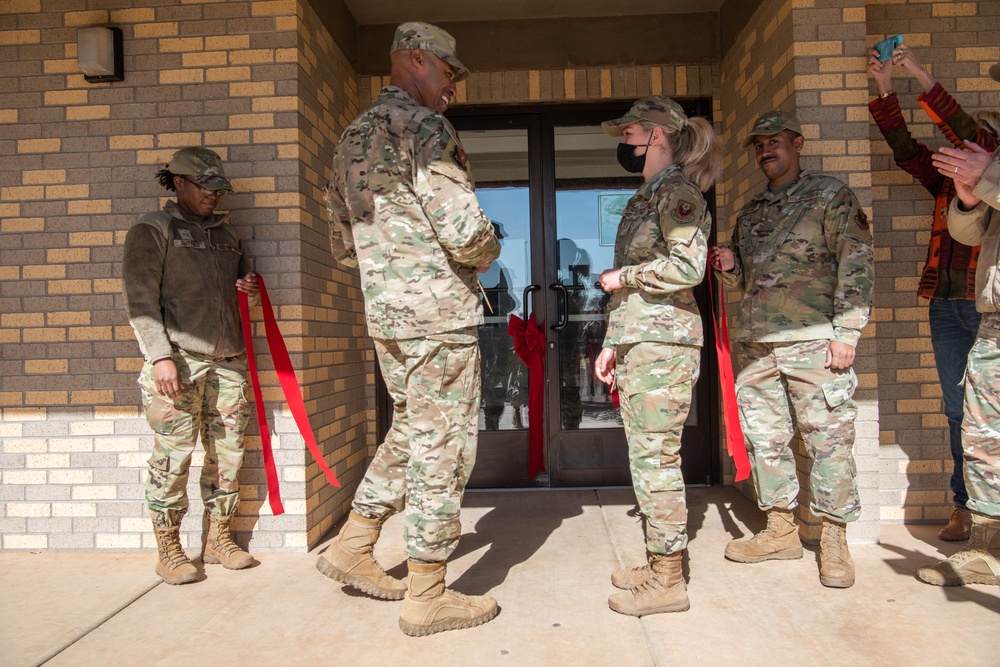 Cannon opens single Airmen Ministry Center