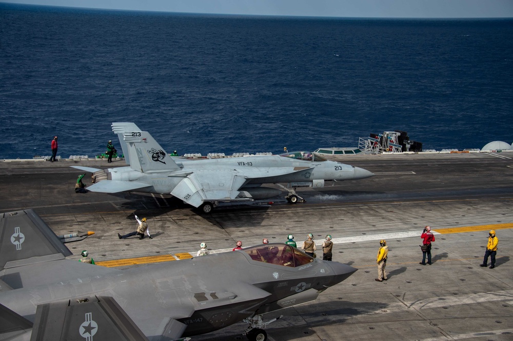 DVIDS - Images - USS Carl Vinson (CVN 70) Conducts Flight Operations in ...