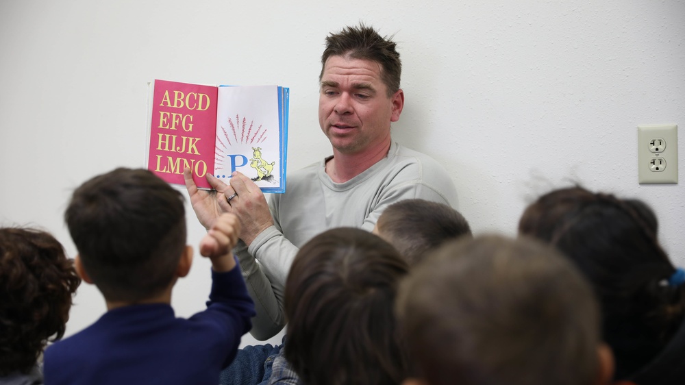 Task Force McCoy Soldiers Teach English Classes