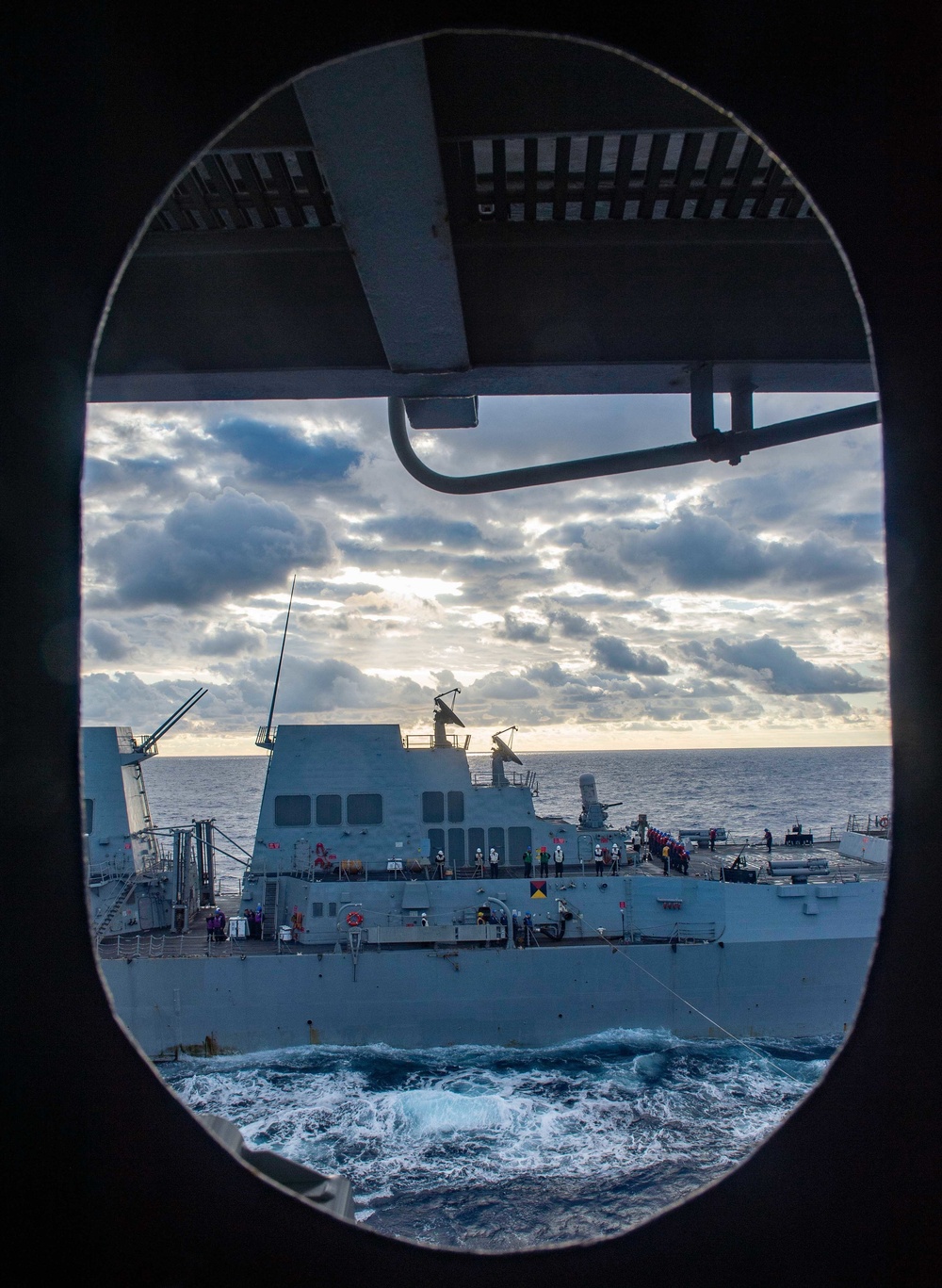 USS Carl Vinson (CVN 70) Conducts Fueling-at-Sea with USS Stockdale (DDG 106)