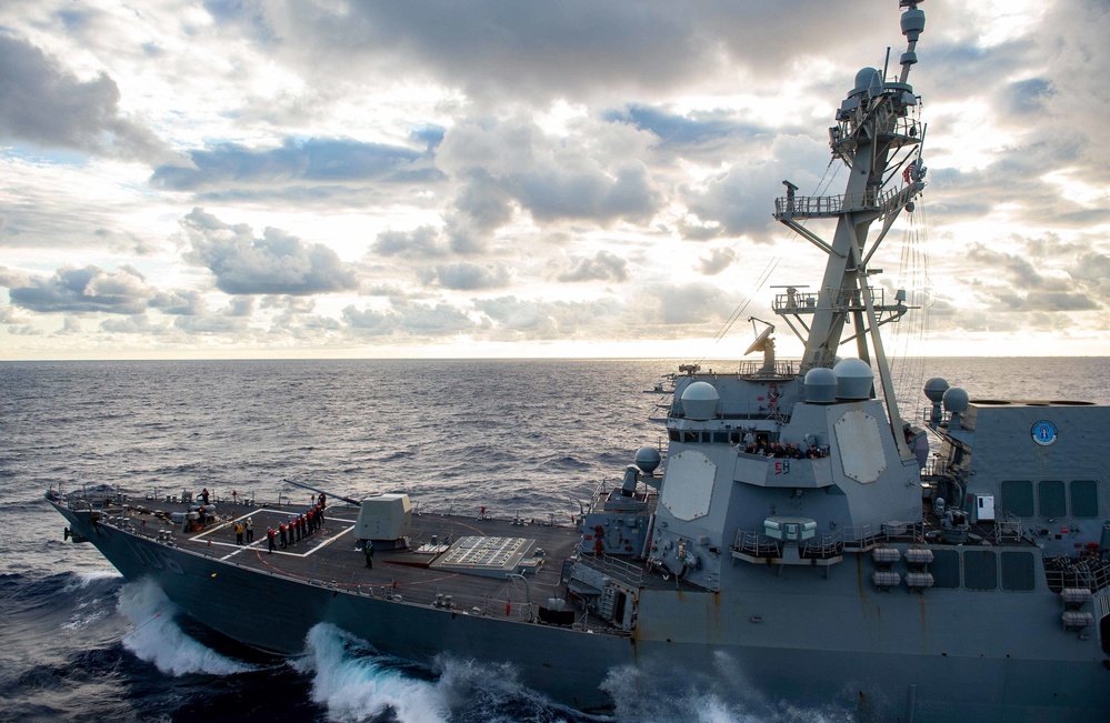 USS Carl Vinson (CVN 70) Conducts Fueling-at-Sea with USS Stockdale (DDG 106)