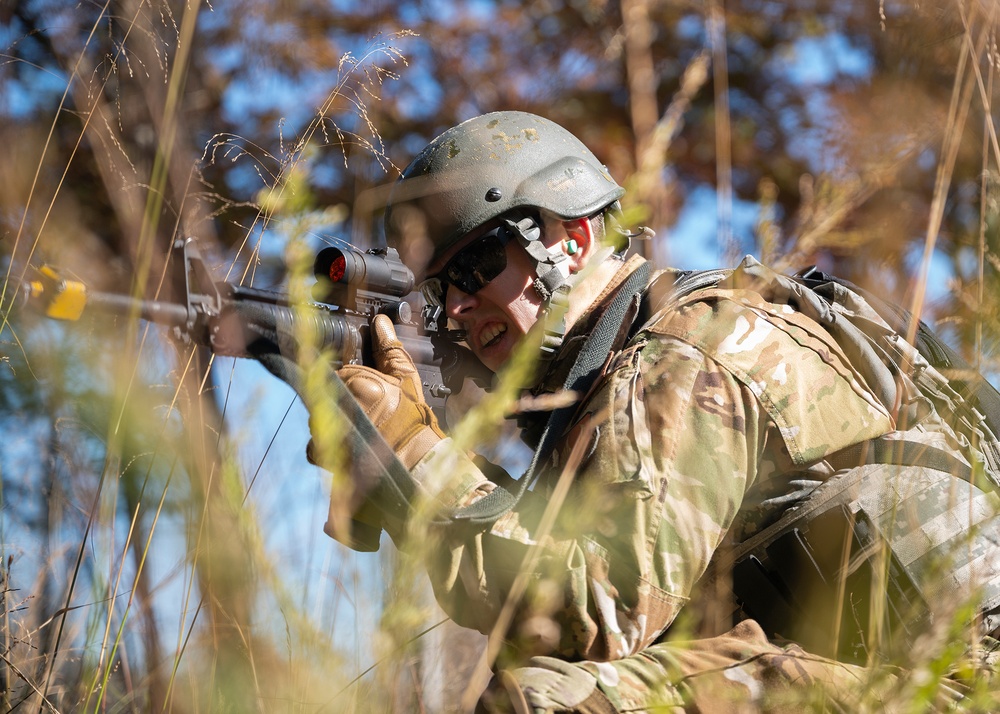 DVIDS - Images - FCH strengthens Airmen tactical training for down ...