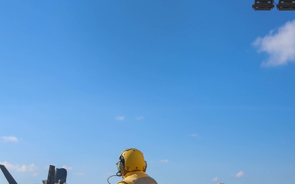United States, United Kingdom and Italy Conduct Cross-Deck Operations