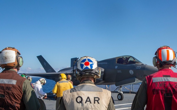 United States, United Kingdom and Italy Conduct Cross-Deck Operations