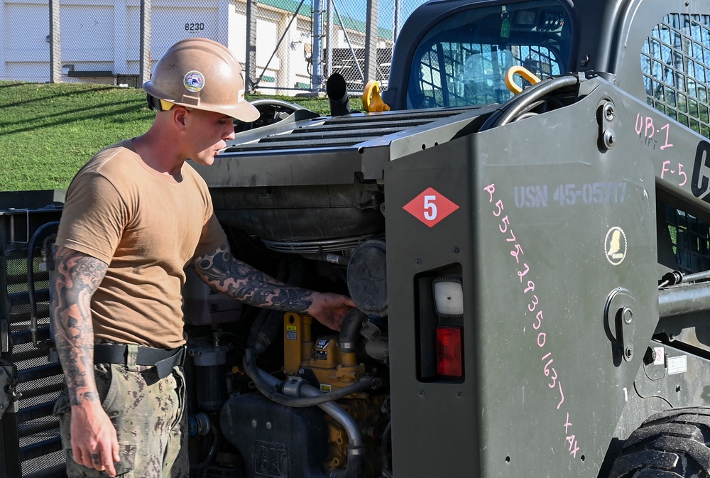 US Navy Seabees with NMCB-5 train on Civil Engineer Support Equipment