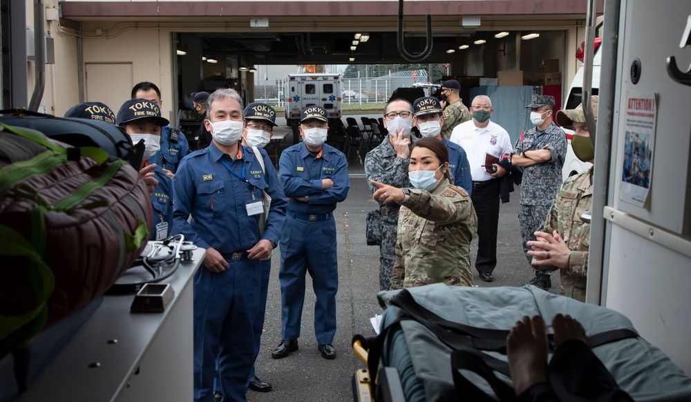 TFD and JASDF first responders visit Yokota Hospital