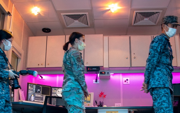 TFD and JASDF first responders visit Yokota Hospital