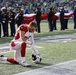 Zach Ertz Pauses to Pray before Salute to Service Game