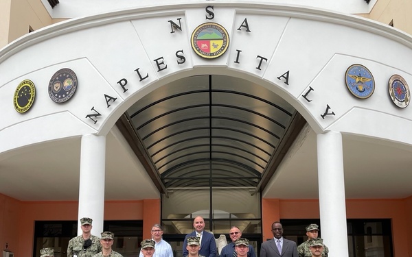 Working together is success:  NAVFAC EURAFCENT public works officers train in Italy