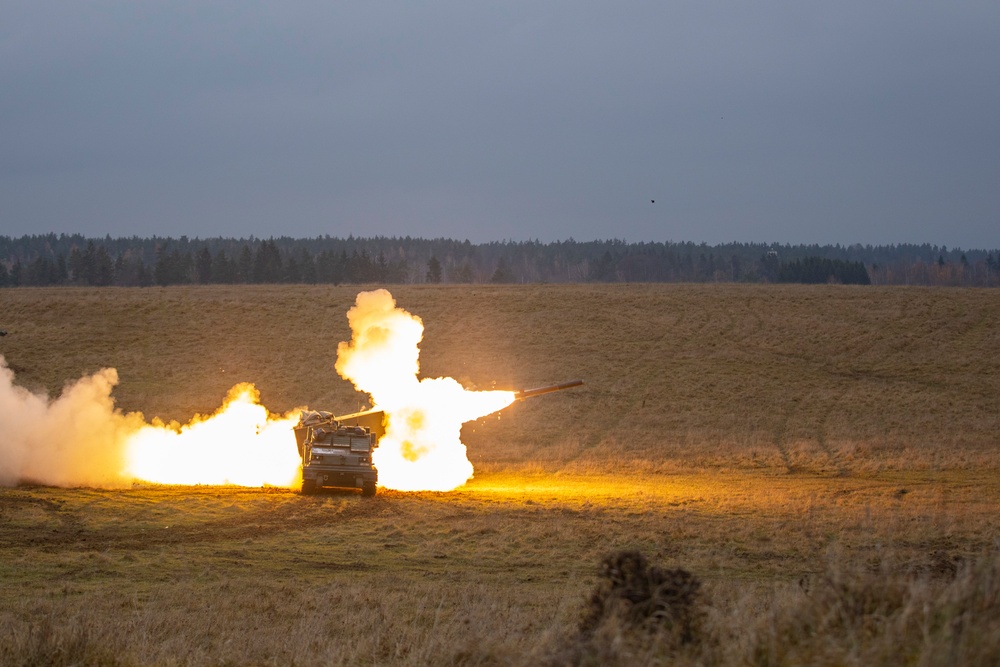 1st Battalion, 6th Field Artillery Regiment conducts Table XV Live Fire