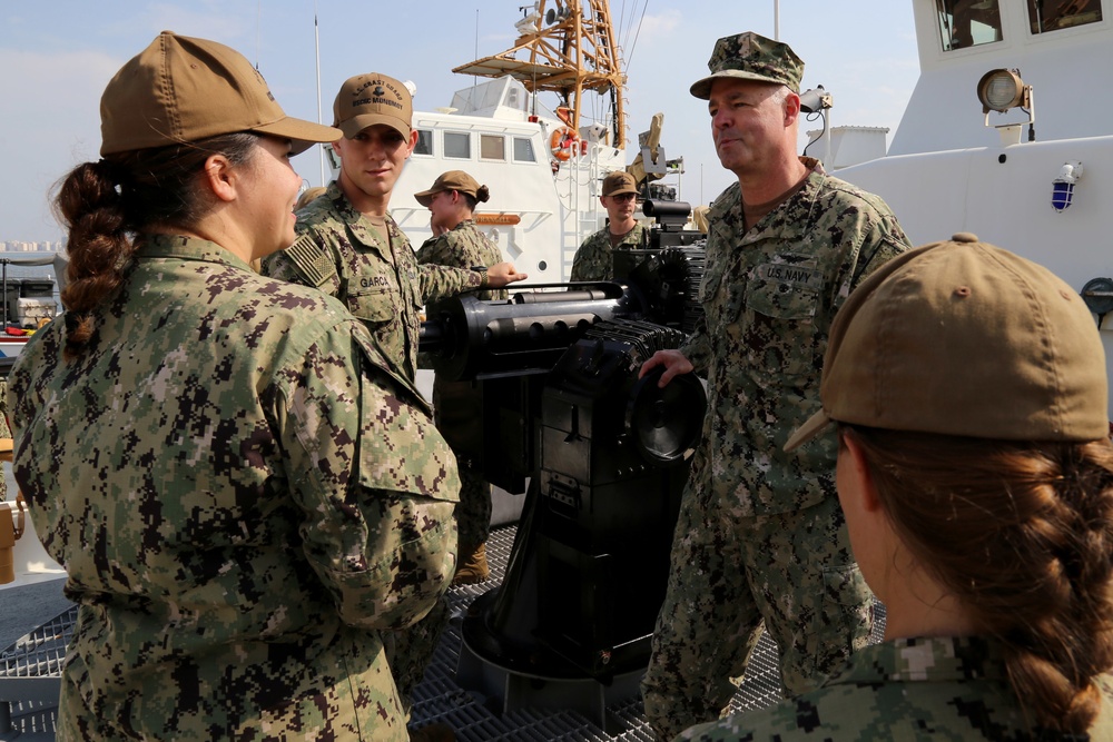 Rear Adm. Scott Gray visits NSA Bahrain