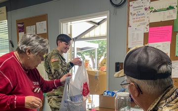 504th Donates over 3,000lbs. of food
