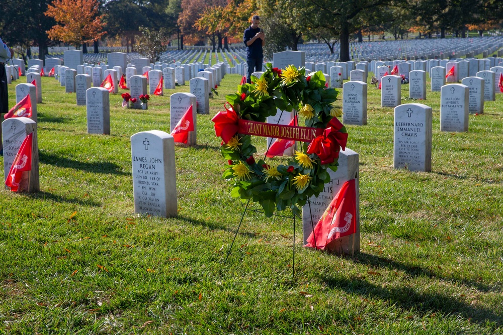 Marine Corps celebrates 246th anniversary with wreath laying ceremony