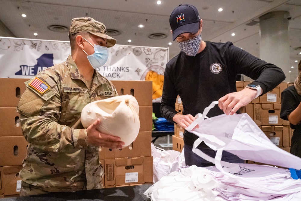 NY National Guard Gives Back for Thanksgiving Holiday