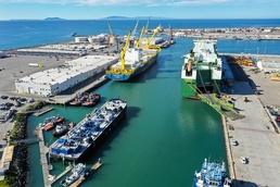 Navy and Port of Hueneme help relieve U.S. supply-chain congestion