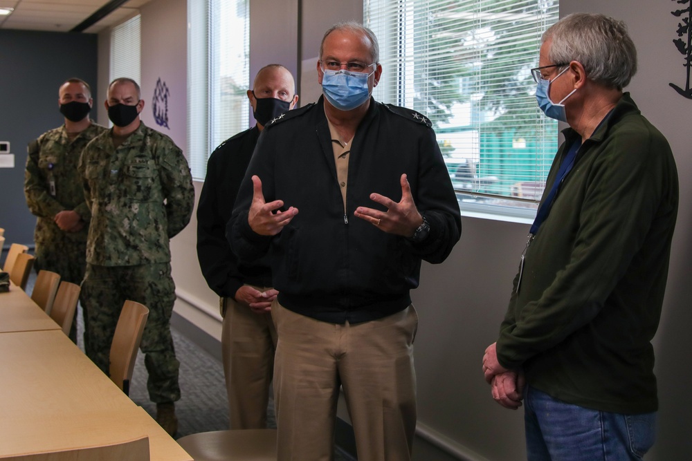 U.S. Navy SG visits Central Washington Hospital