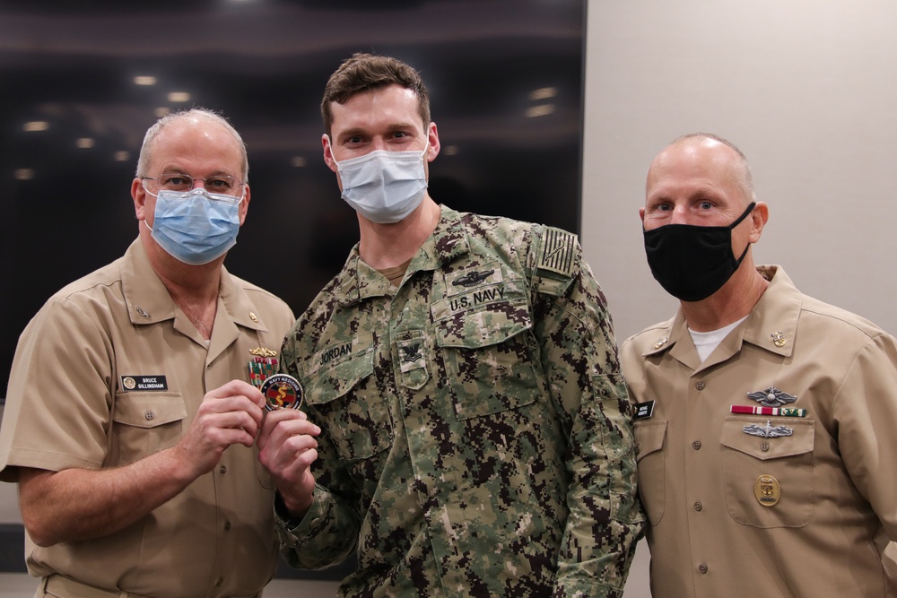 U.S. Navy SG visits Central Washington Hospital