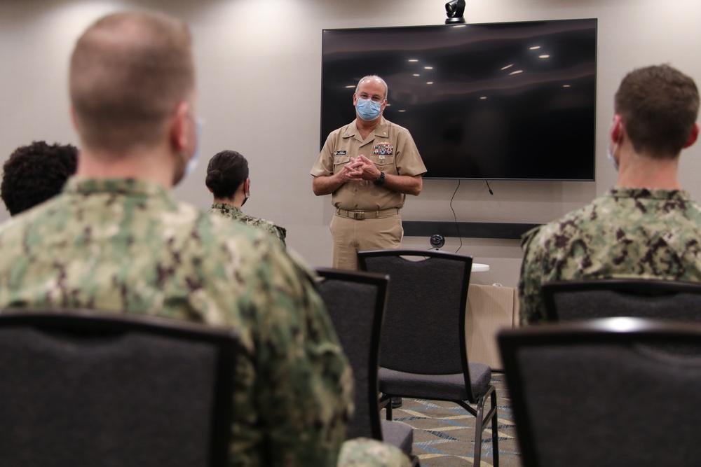 U.S. Navy SG visits Central Washington Hospital