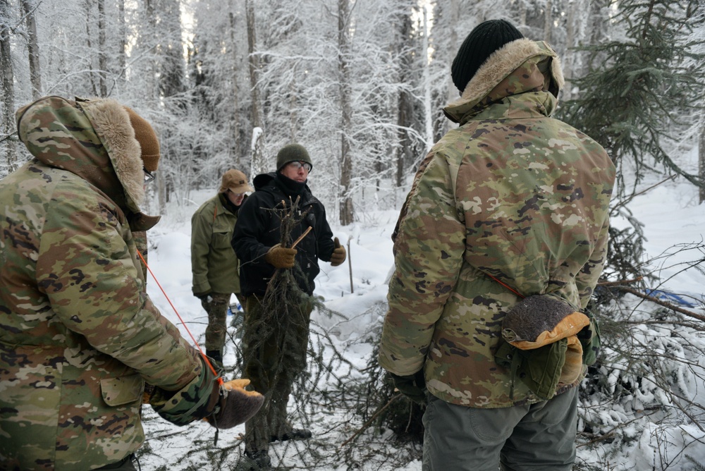 Airmen learn Arctic survival skills