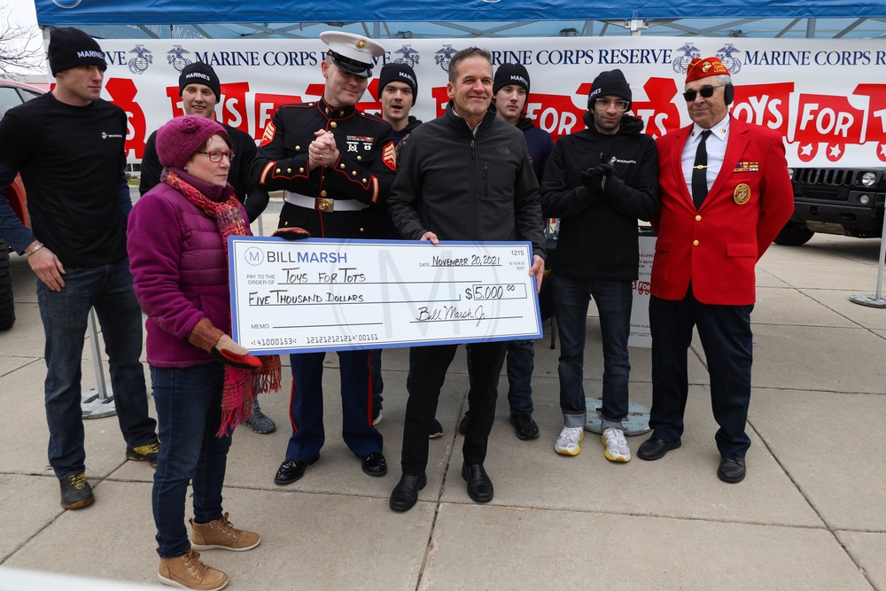 U.S Marine Corps Recruiters Help Collect Toys for Tots