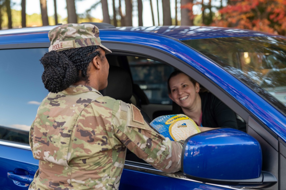 Seymour Johnson First Sergeant Council gives free turkeys to Airmen