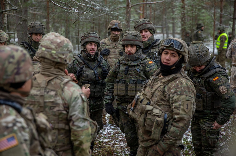 &quot;Diehard&quot; Soldiers conduct Bangalore breach training at Camp Ādaži, Latvia