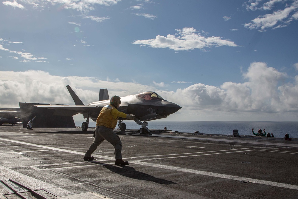 VMFA-314 takes flight in the Pacific Ocean